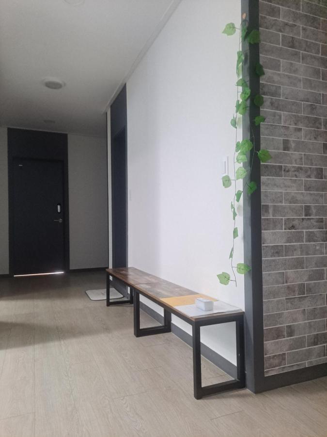 Yolo House Incheon Exterior foto
